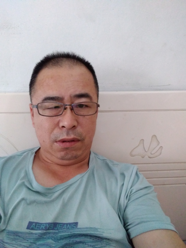 大叔的第一张照片--南安相亲网