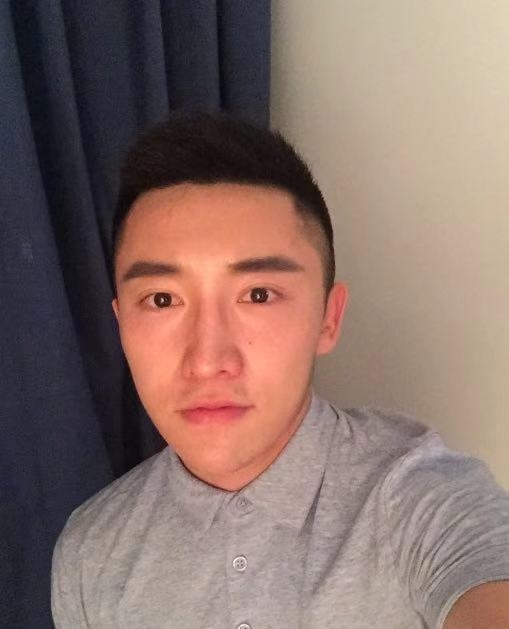 灰太狼的第一张照片--南安相亲网