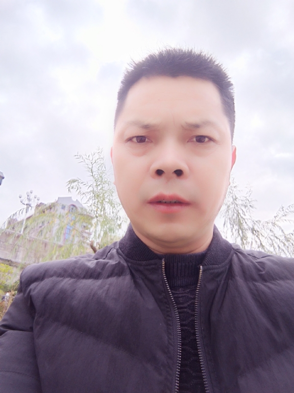 随缘的第一张照片--南安相亲网