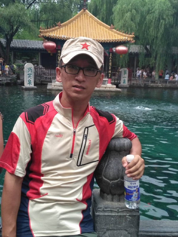晓峰的第一张照片--南安相亲网