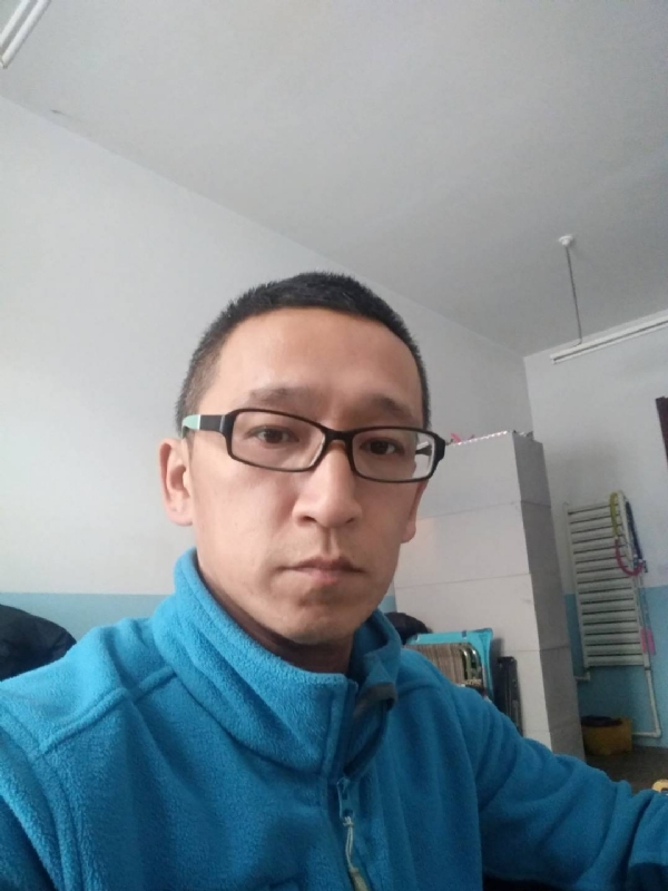 晓峰的第三张照片--南安相亲网