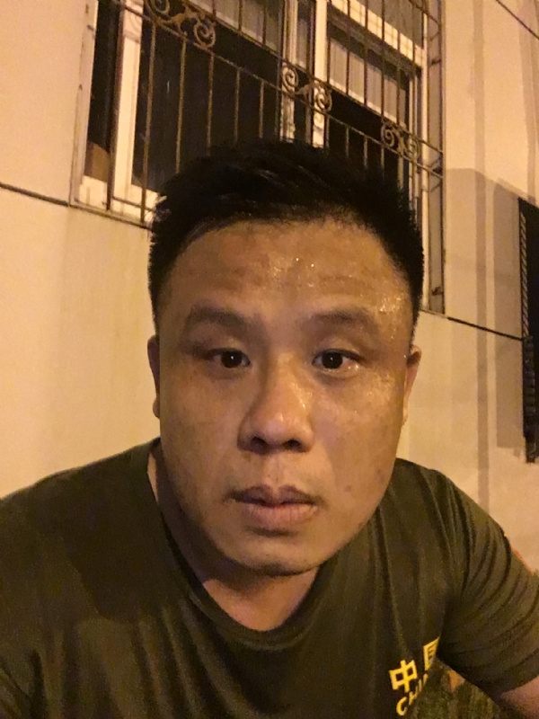 James2020的第一张照片--南安相亲网