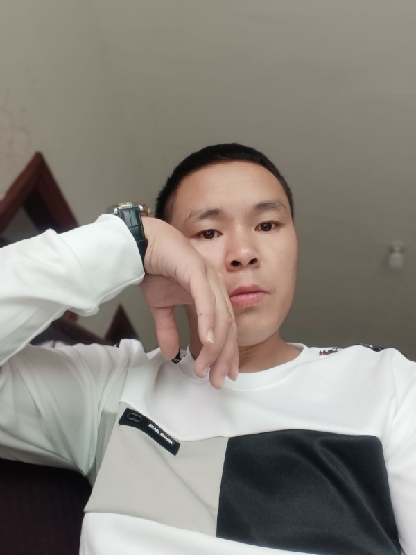 冷漠的第一张照片--南安相亲网
