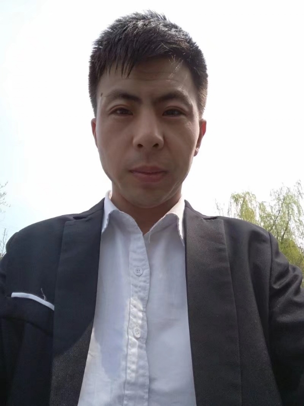 许以飞翔的第一张照片--南安相亲网