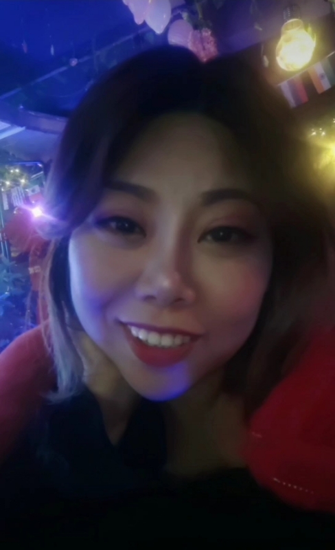 收快递的费仙女的第一张照片--南安相亲网