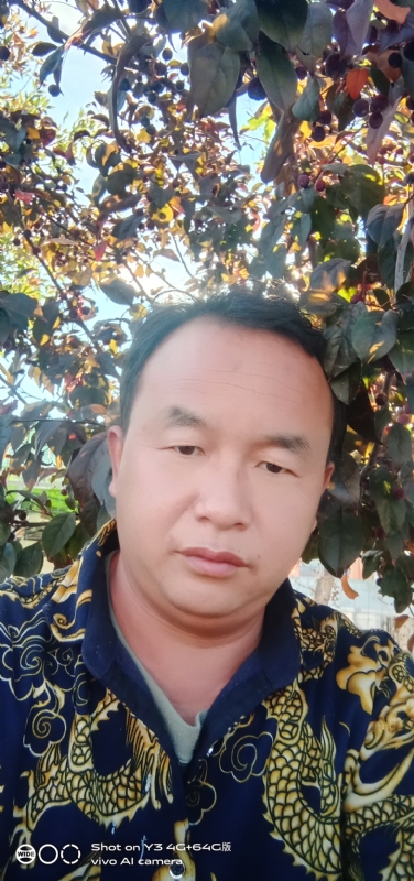 战狼的第一张照片--南安相亲网