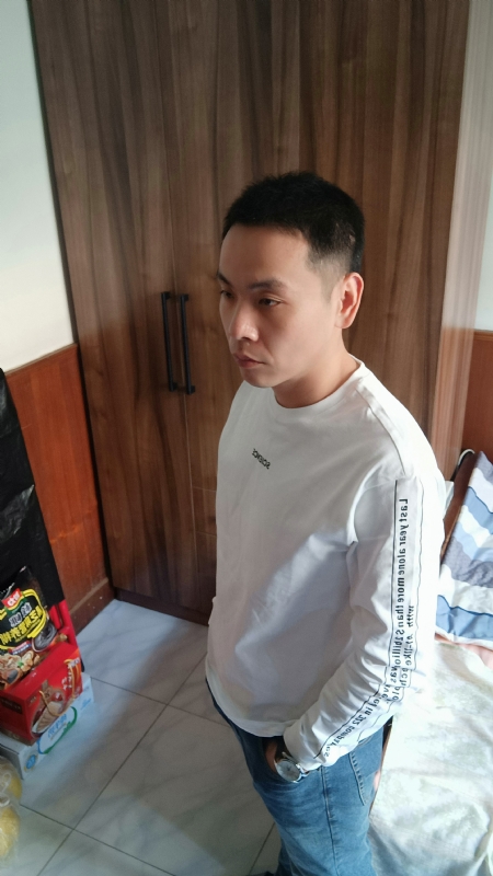 没有蜡笔的小航的第一张照片--南安相亲网