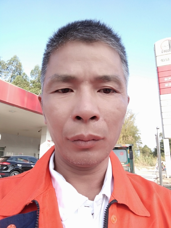 静候缘分的第一张照片--南安相亲网