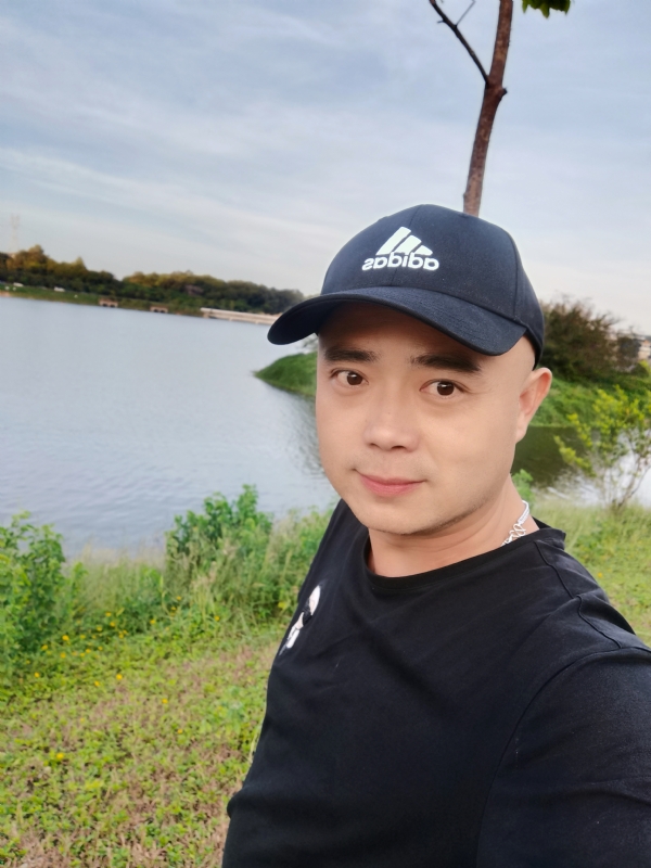 石头哥的第一张照片--南安相亲网