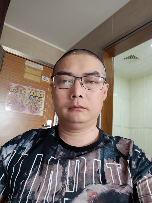 心梦无痕的第一张照片--南安相亲网