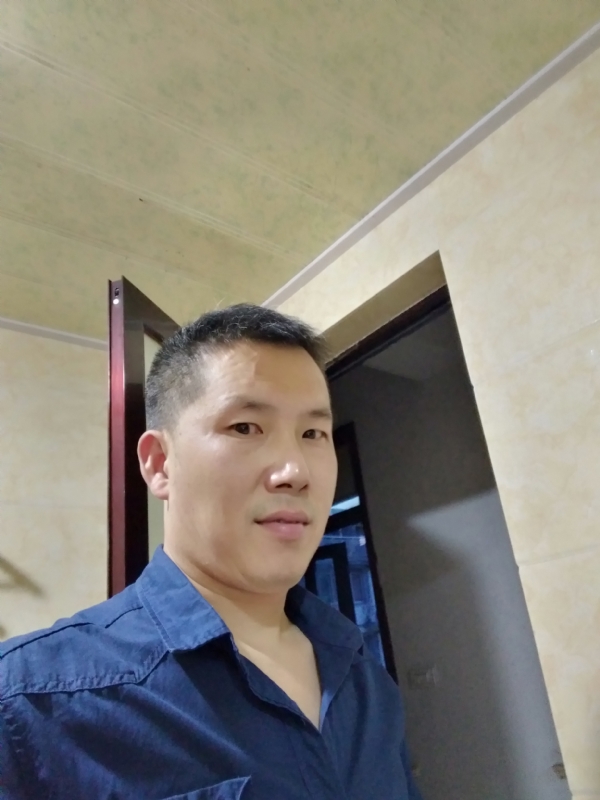 余生搀扶走的第一张照片--南安相亲网