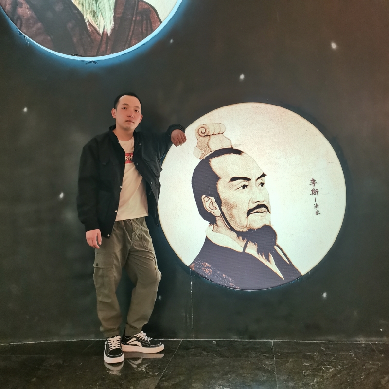 小灰灰的第三张照片--南安相亲网