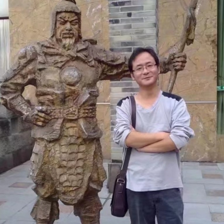 孤狼的第三张照片--南安相亲网