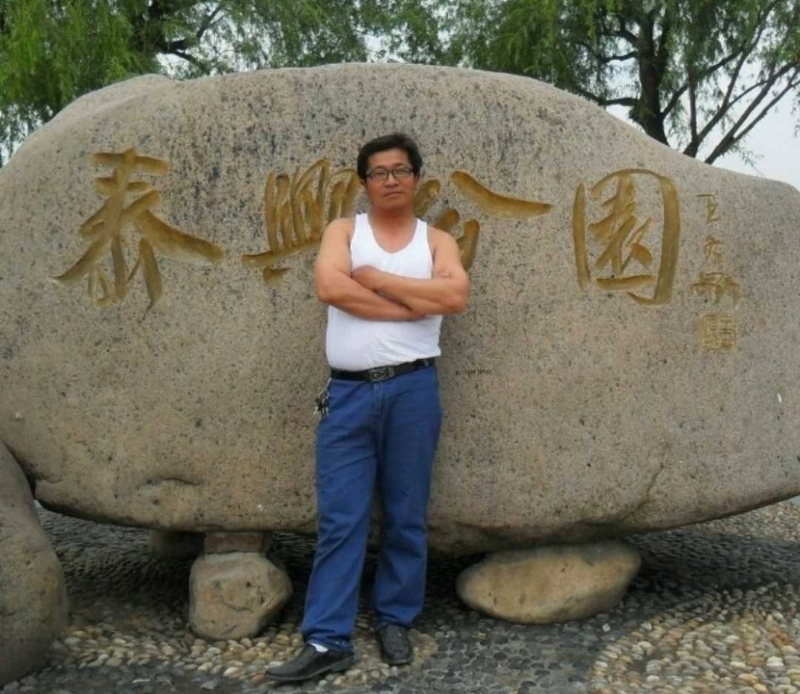 黑哥的第一张照片--南安相亲网
