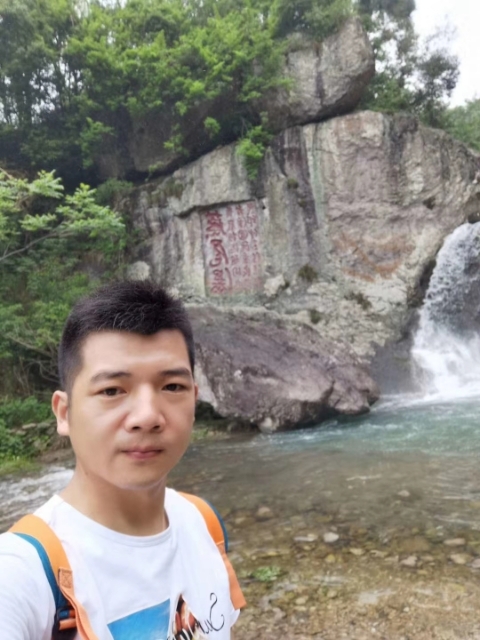 愿得一人心的第一张照片--南安相亲网