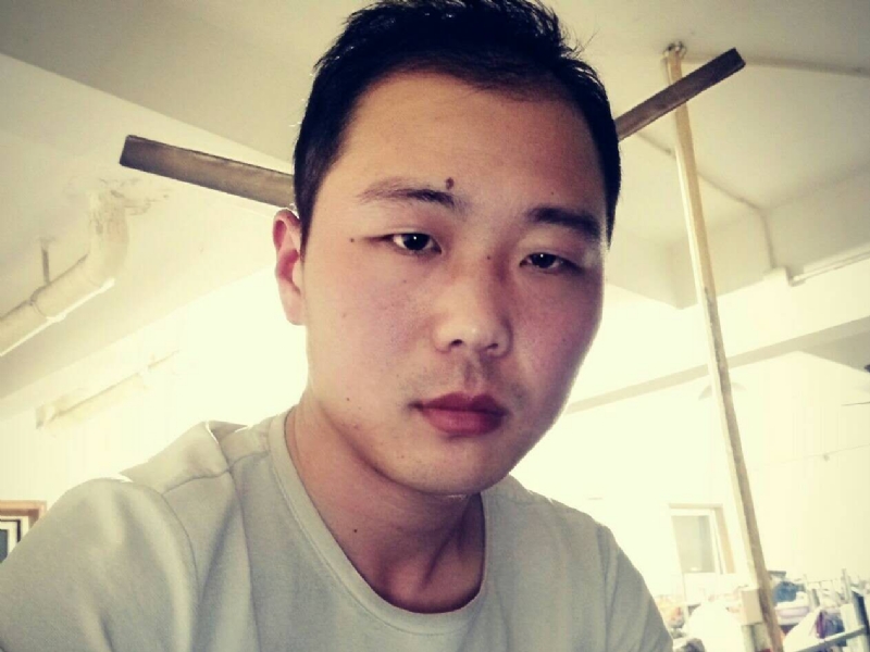 听听那冷雨的第一张照片--南安相亲网