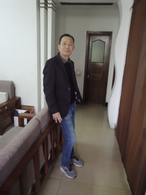 相亲相爱的第一张照片--南安相亲网