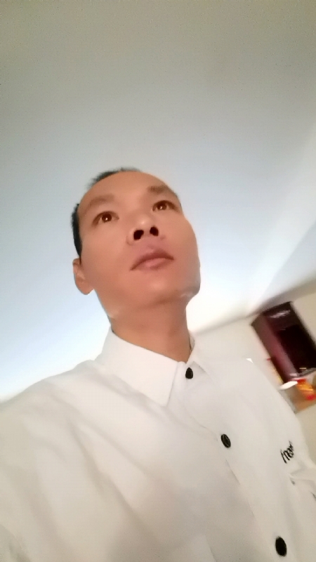 只影向谁去的第五张照片--南安相亲网