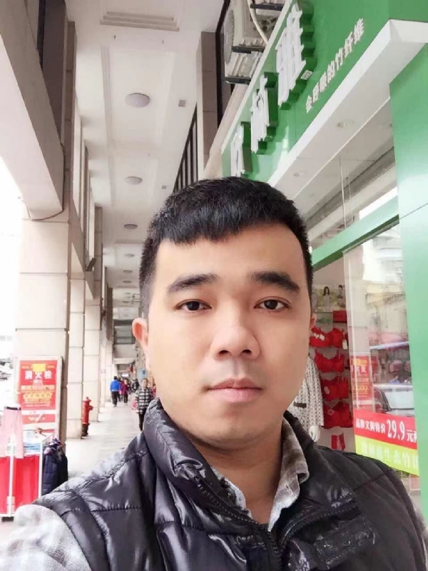 小小怪兽的第一张照片--南安相亲网