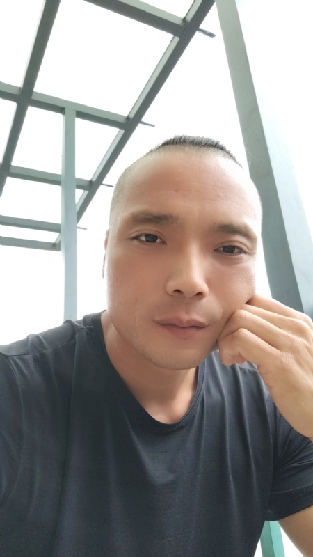 伯爵的第三张照片--南安相亲网