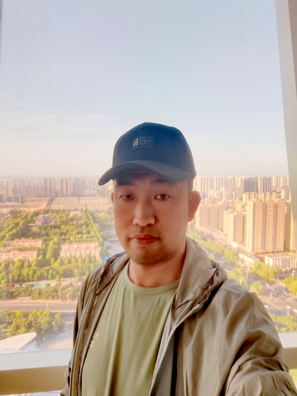 勇攀高峰的第二张照片--南安相亲网
