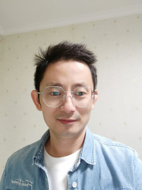 飘逸的第二张照片--南安相亲网