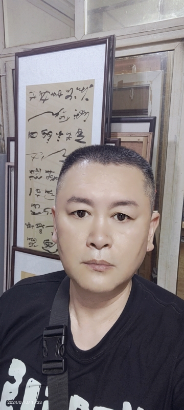 永恒的瞬间的第一张照片--南安相亲网