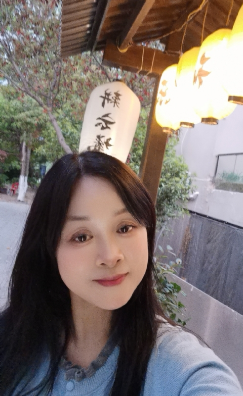 伊伊的第一张照片--南安相亲网