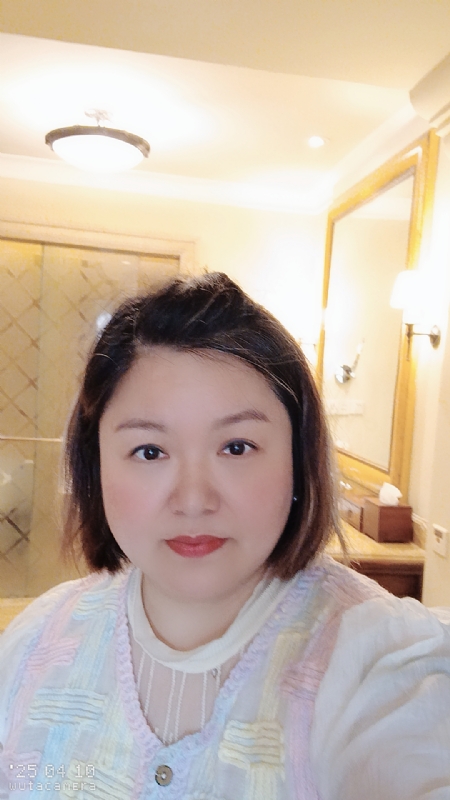 衎静玲瓏的第二张照片--南安相亲网