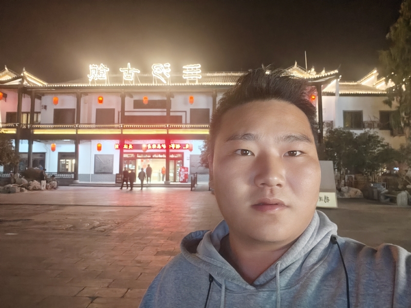 小鹿艾克的第一张照片--南安相亲网