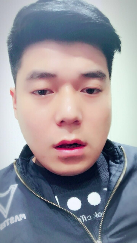 风向决定发型的第一张照片--南安相亲网