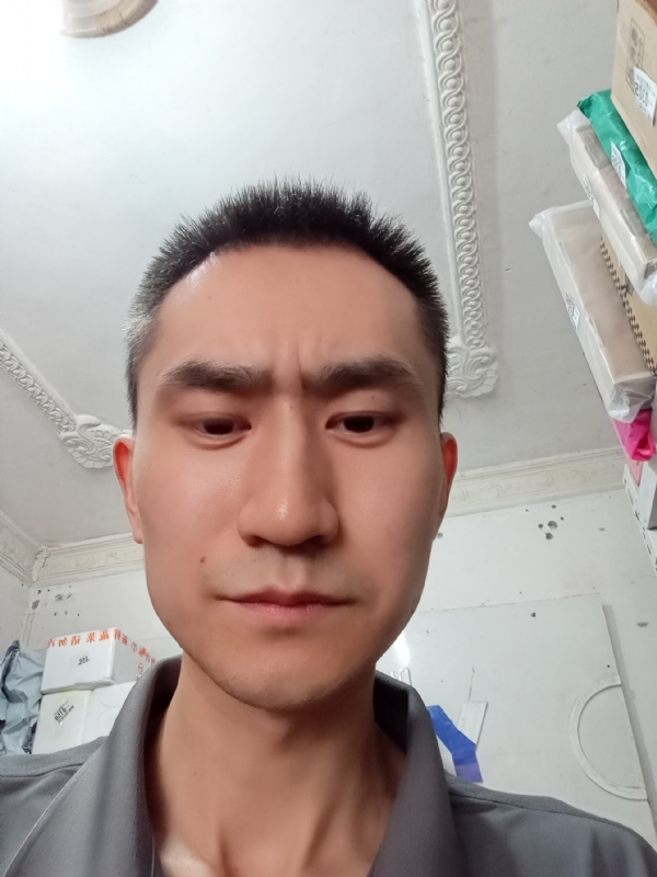 西门吹雪的第二张照片--南安相亲网